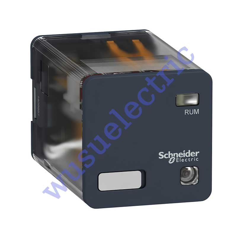Schneider RUMC33P7 universal plug in relay
